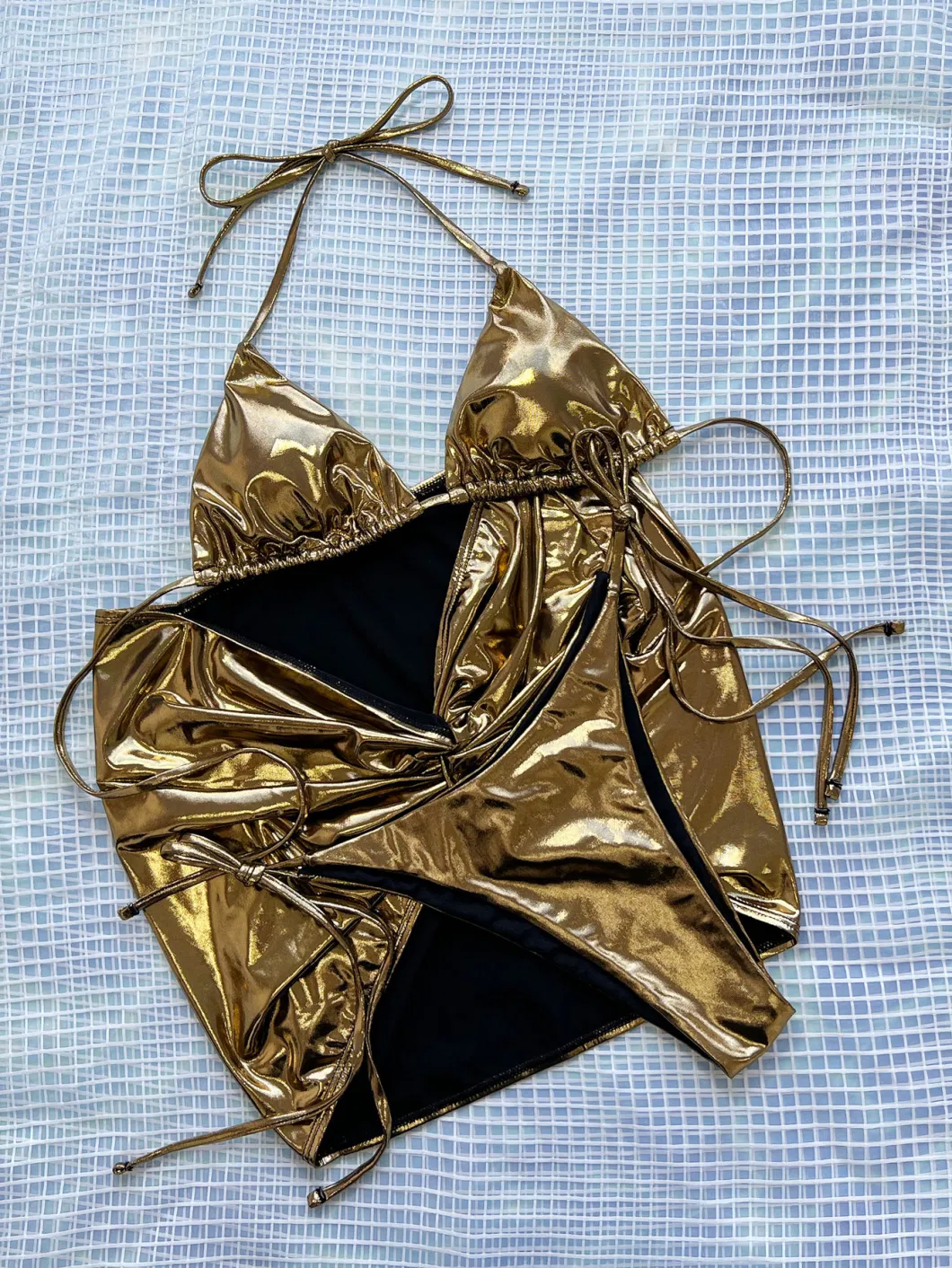 2024 Three Piece Bikini Solid Color Sexy Women&prime;s Split Body Swimsuit Golden Color Neck Tie Waist Tie Strap Bikini