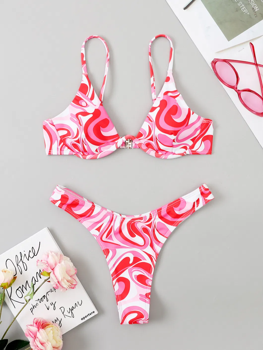 2024 Abstract Printing Wire Bra Women&prime;s Sexy 2 Pieces Bikini Sets Swimsuit