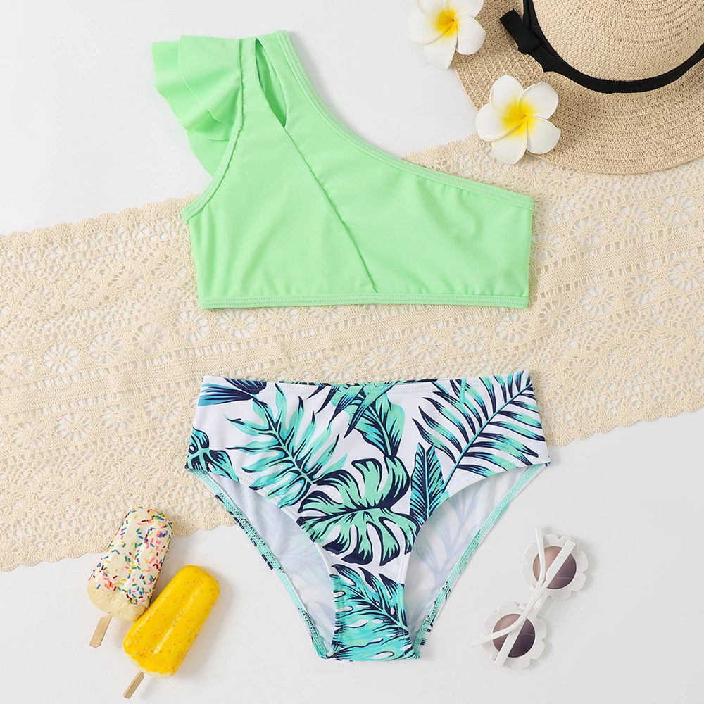 Two-Piece Girl&prime; S Swimsuit Cute Ruffles with Flower Printing Bikini